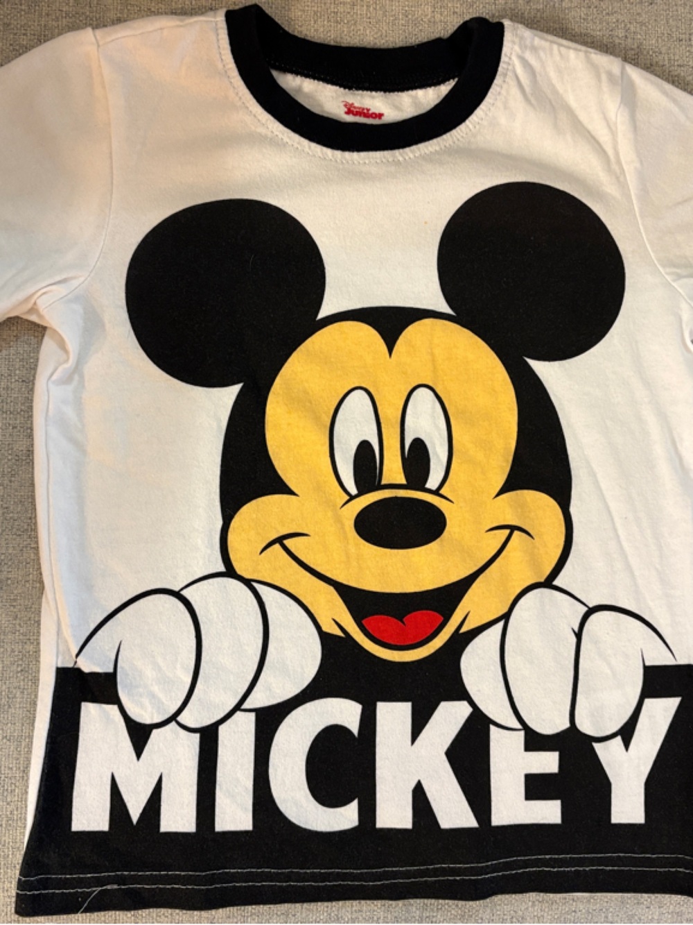 Disney White Black and Yellow Mickey Graphic Tee 4T kids